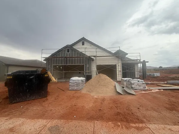 46 W Serentiy Cir, Ivins, UT 84738