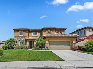 16207 Village Meadow Dr, Riverside, CA 92503