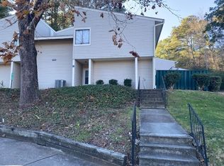 4700 Walden Pond Dr APT B, Raleigh, NC 27604