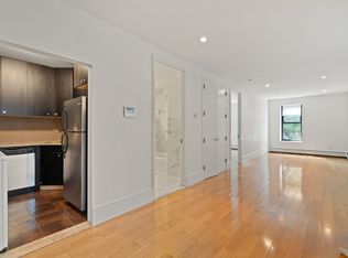 30-46 30th St #4A, Astoria, NY 11102