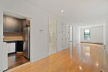 30-46 30th Street, #3B