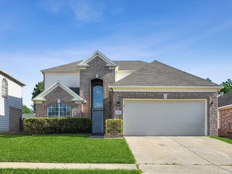 1333 Mill Wood Ln — Photo 1