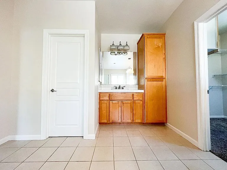 1159 Arrowfield Way — Photo 41