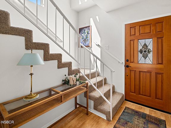 3rd image of 1686 Eucalyptus Dr Unit A