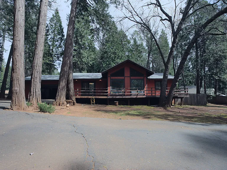 6167 Showdown Cir — Photo 35