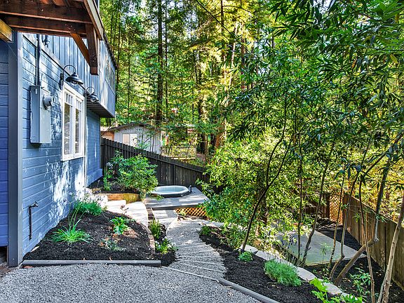 5th image of 10981 Terrace Dr