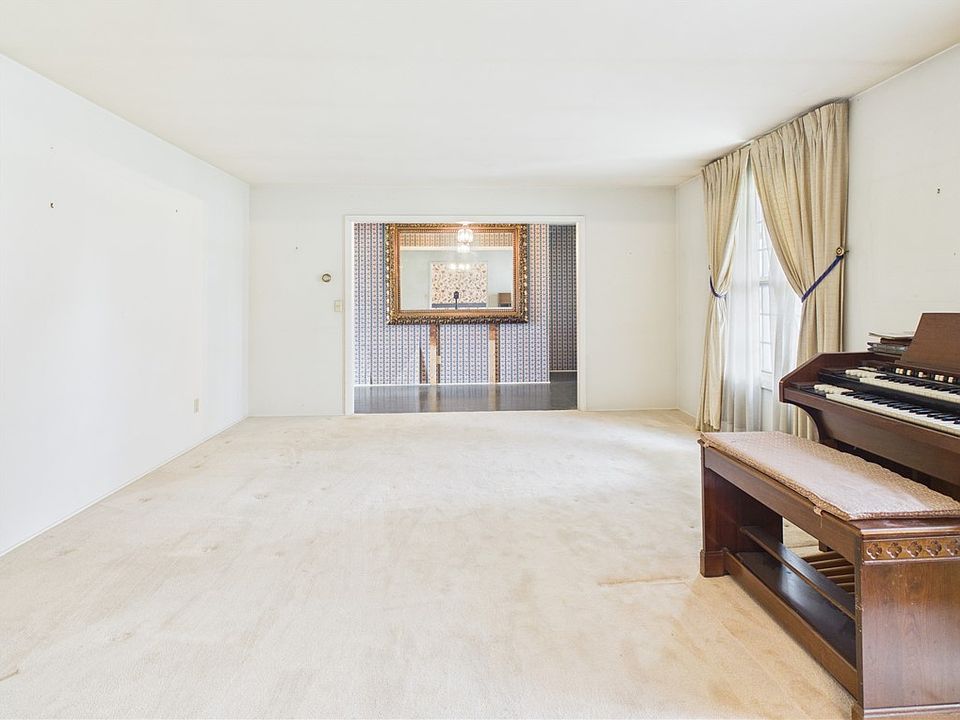239 Hickory Dr, Greenville, OH 45331 | Zillow