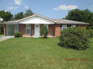 701 Lagoon Dr, Pensacola, FL 32505