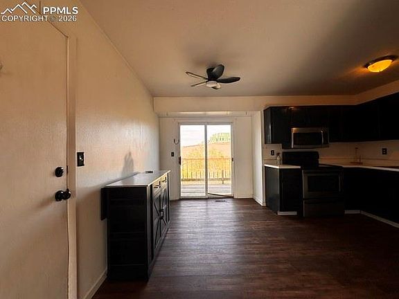 4th image of 4210 College View Dr