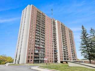 665 Bathgate Dr #2113, Ottawa, ON K1K 3Y4