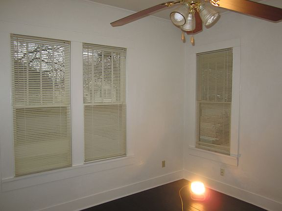 4th image of 1117 Bolivar St