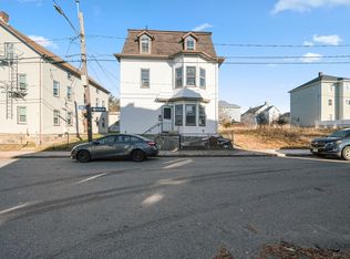 482 Snell St, Fall River, MA 02721