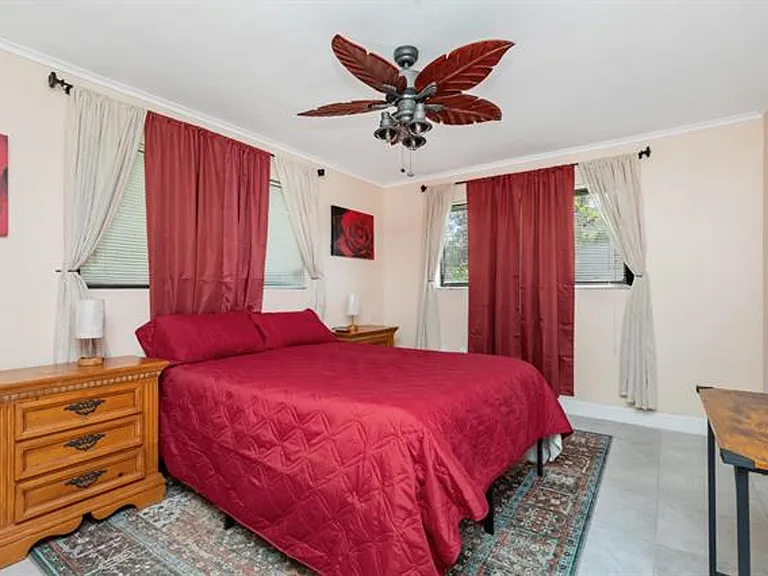 475 NE 113th St #475 — Photo 7