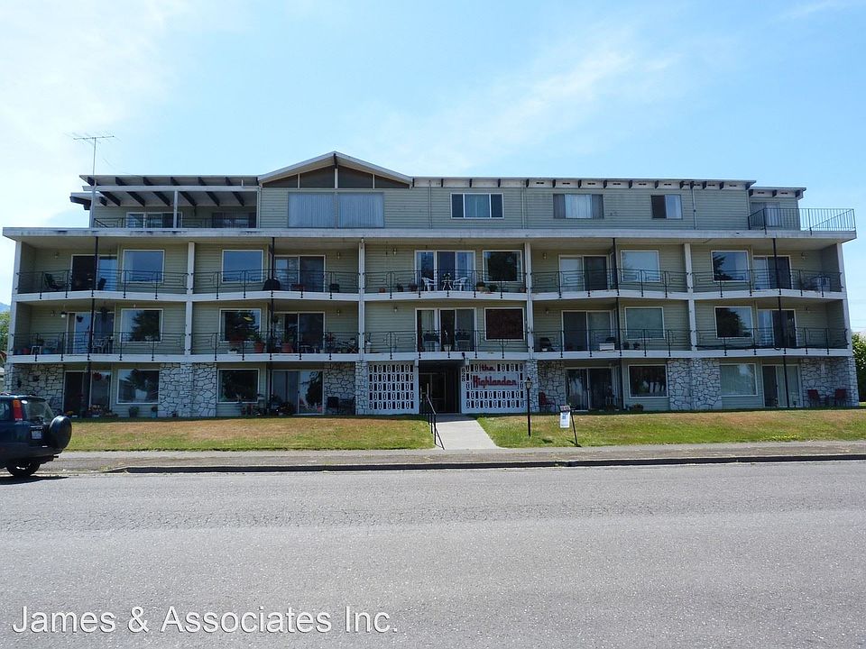 1st image of 828 E 4th St APT 204