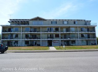 828 E 4th St APT 204, Pt Angeles, WA 98362