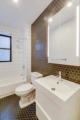 Rented by MNS | media 19