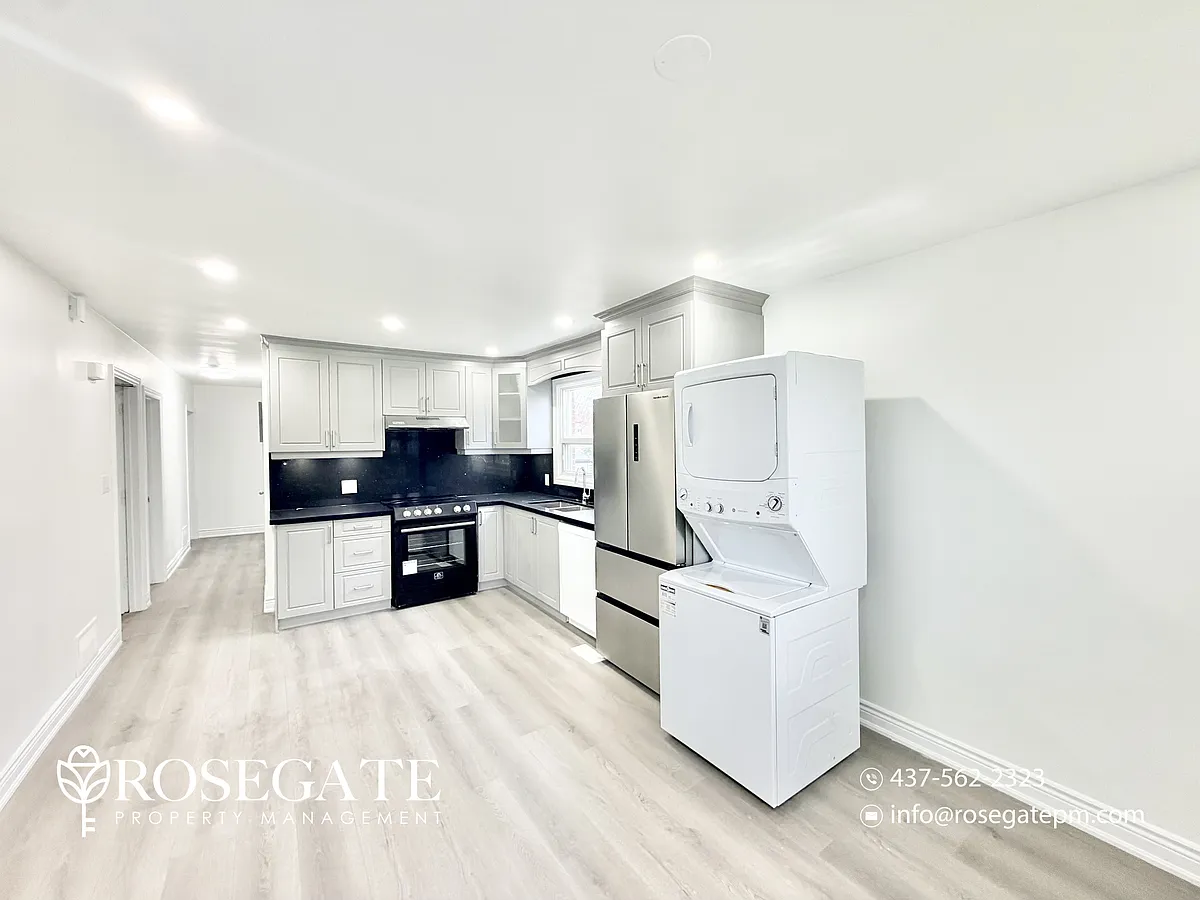 Building Photo - 305 Lorne Ave #B