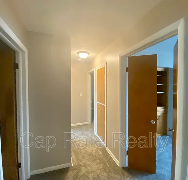 26 S Hampton Rd #C — Photo 11