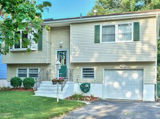 803 Linden Rd, Toms River, NJ 08753