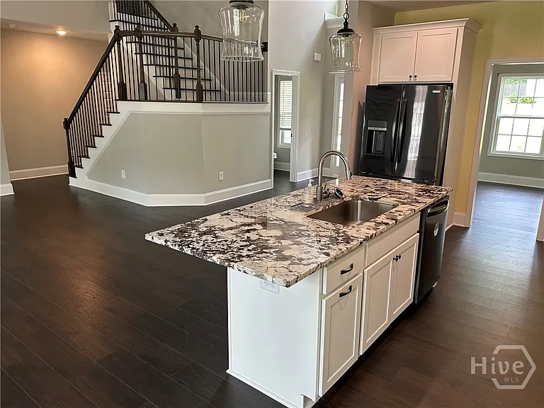 205 Solihull Ln — Photo 17