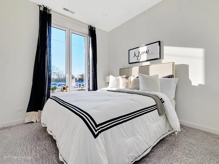 2146 N Nashville Ave #3N — Photo 15