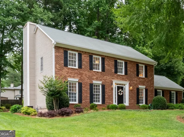 322 Walnut Grove Rd, Peachtree City, GA 30269