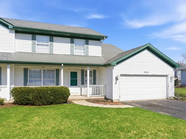 1824 Country Hills Dr #B, Yorkville, IL 60560