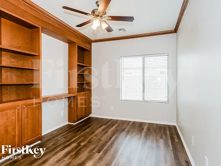 10769 E Marigold Ct — Photo 12