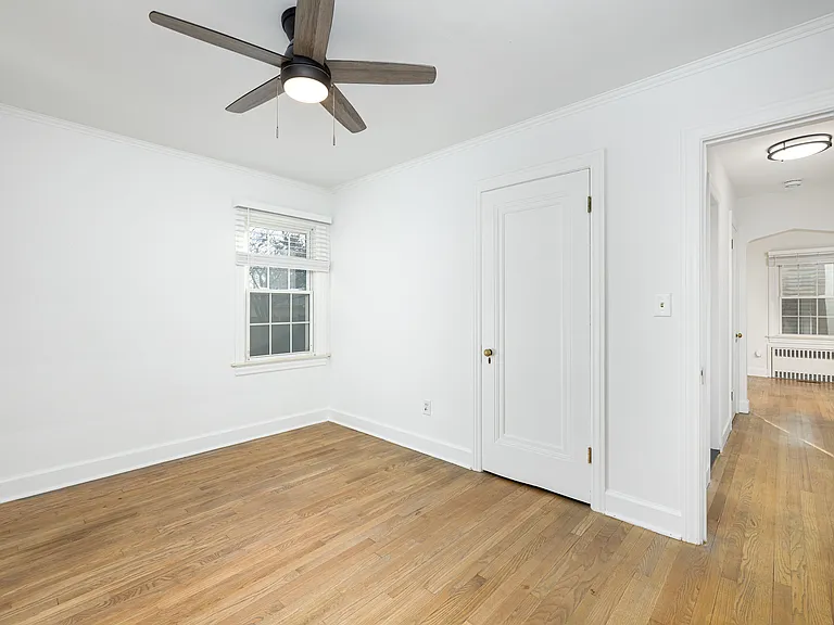 1012 Miner St — Photo 16