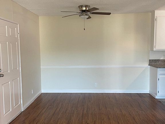 4th image of 215 N Belmont St APT 302