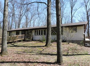 2150 N Price Rd, Midland, MI 48642