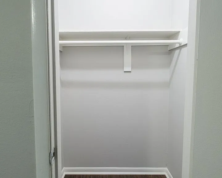 6519 Sloan St #8 — Photo 8