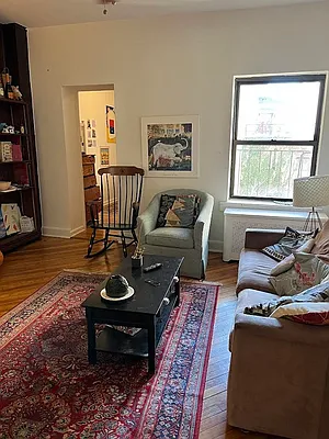 Rented by City Connections Realty | media 1