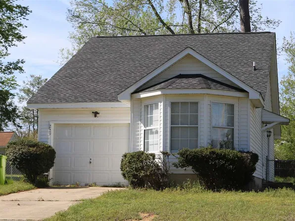 229 Starling Goodson Rd, Hopkins, SC 29061