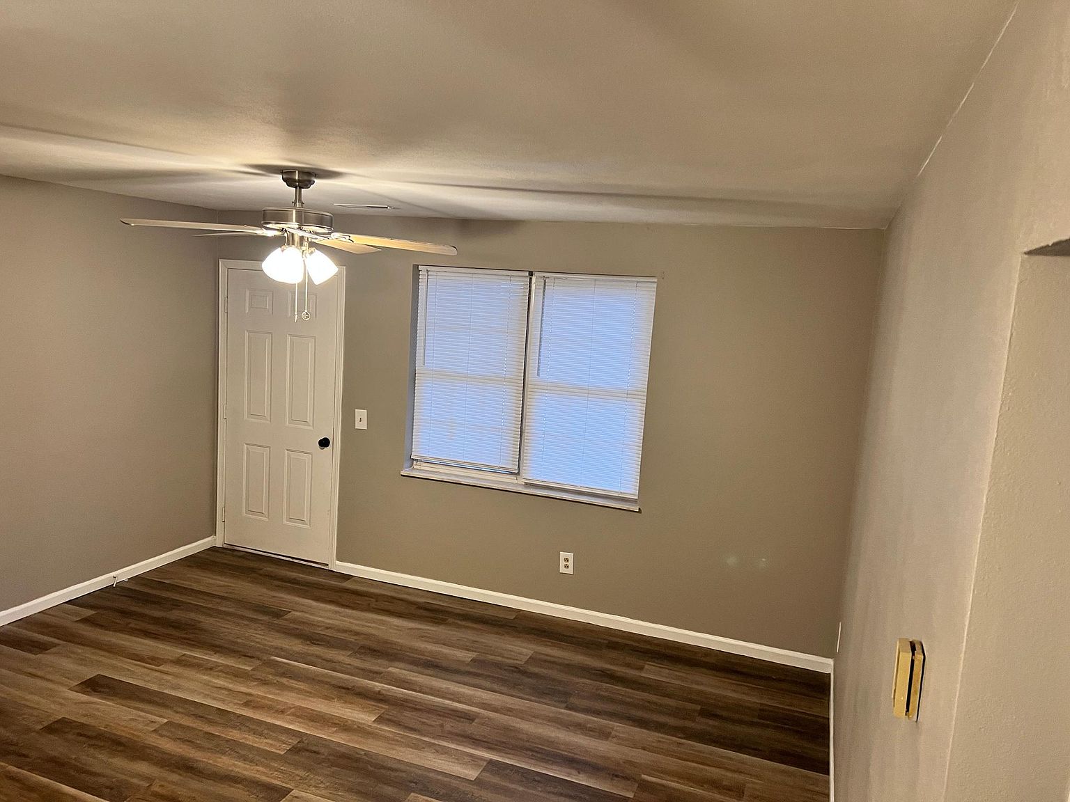 1011 Roosevelt St 6, Saint Libory, IL 62282 Zillow