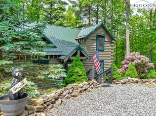 137 Teaberry + cottage+ lot Trail, Beech Mountain, NC 28604