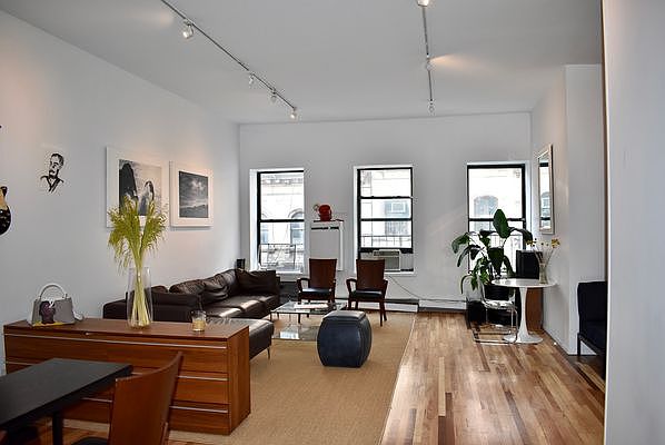 1st image of 65 Reade St APT 5a