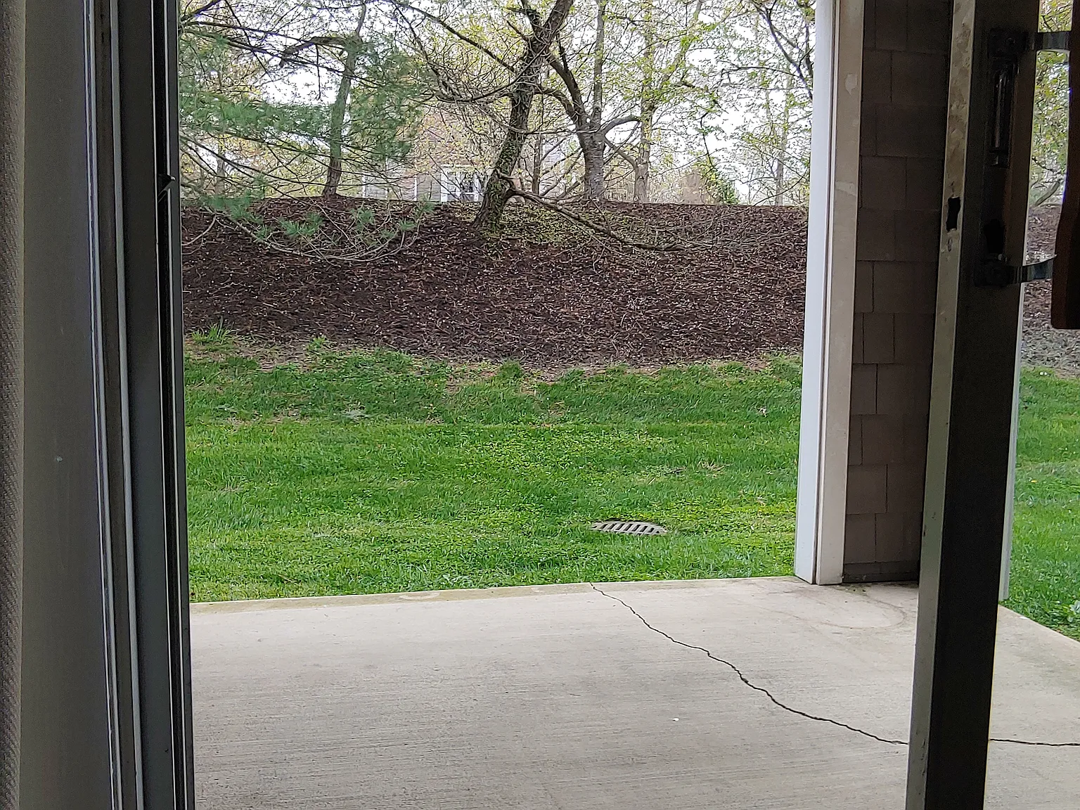 2 bed, 1010 sqft, $2,350 — Photo 3