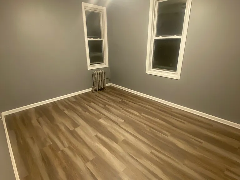 611 4th St #2 — Photo 7