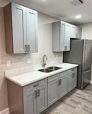 3rd image of 1952 Jasper Ln #A