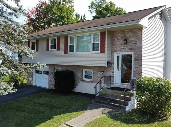 378 Fairview St, Emmaus, PA 18049