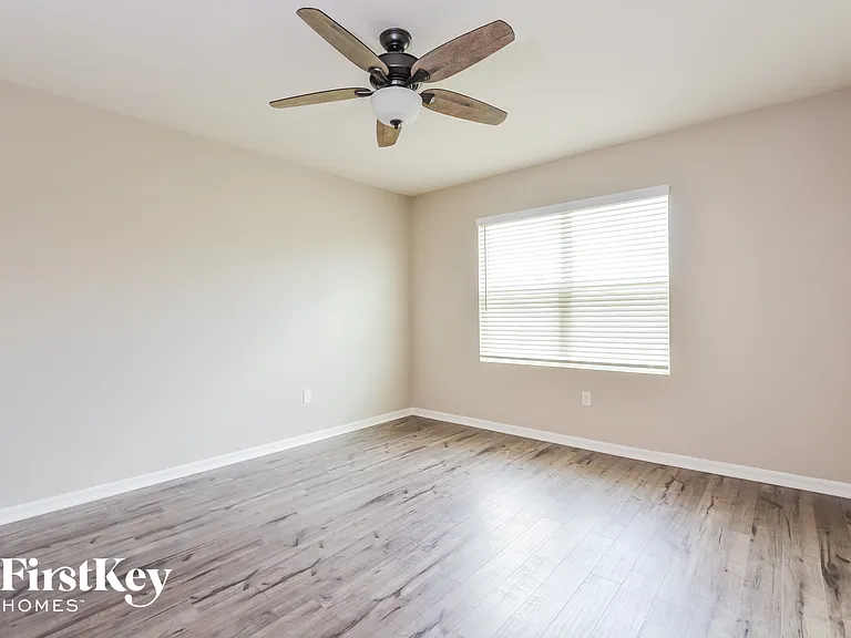 353 American Holly Ave — Photo 7