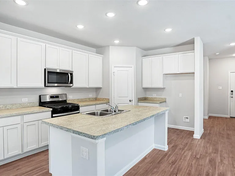 16505 Opportunity Way — Photo 6