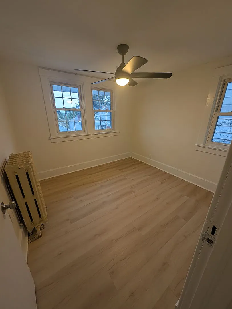 Newly Renovated 3bd/1Bath Home -- Available NOW! — Photo 4