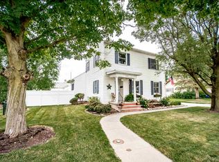 303 N Main St, Columbia City, IN
