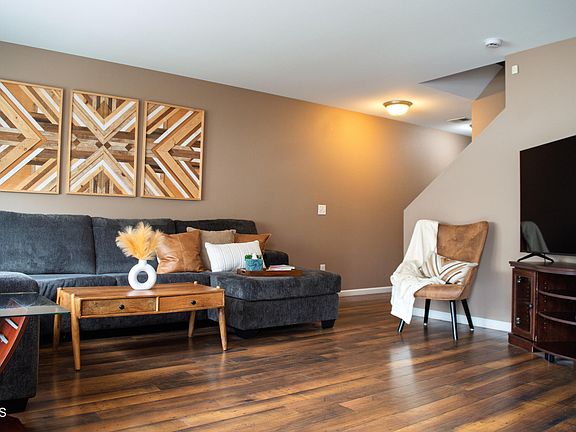 4th image of 2601 Douglas Pl SE