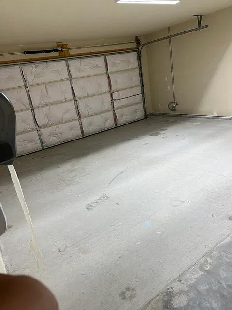 3 bed, 1410 sqft, $1,900 — Photo 3