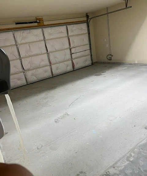 401 Blayton St — Photo 3