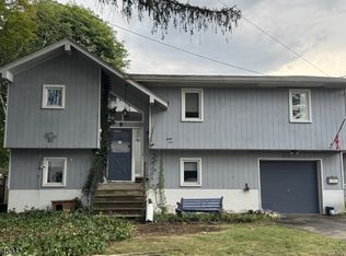 61 Sunset Trl, Denville, NJ
