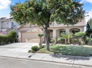 959 Cherry Blossom Ln, Tracy, CA 95377